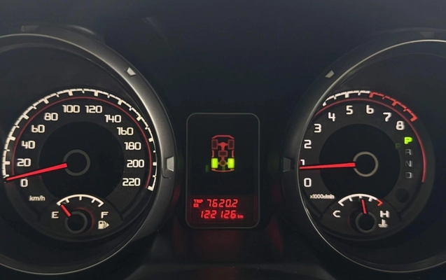 imagem-https://www.socarrao.com.br/sc-vehicle-images-prod/811397/1788293589277-teFGEGSleKJGhZd2mTlLy6IAEKpUhrbB8MY2.jpg