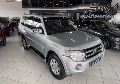 Mitsubishi Pajero 2014 Prata — foto 1 de 3