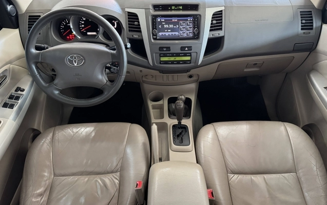imagem-https://www.socarrao.com.br/sc-vehicle-images-prod/811408/1786449804487-Eqa5wDZijlSYkkaArLZMlX9sJB1MrDYvZuPY.jpg