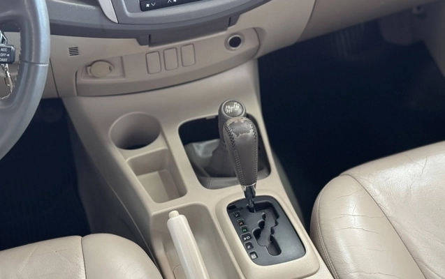 imagem-https://www.socarrao.com.br/sc-vehicle-images-prod/811408/1786449804492-QGwwVKiEqy7paB1RdmrhUJM1ysT5ly6wBisu.jpg