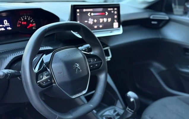 imagem-https://www.socarrao.com.br/sc-vehicle-images-prod/811598/1770730678436-V2hhdHNBcHAgSW1hZ2UgMjAyNi0wMi0wOSBhdCAxOC40MS4zNi5qcGVn.jpeg