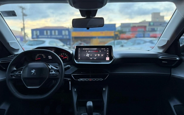 imagem-https://www.socarrao.com.br/sc-vehicle-images-prod/811598/1770730678492-V2hhdHNBcHAgSW1hZ2UgMjAyNi0wMi0wOSBhdCAxOC40MS4zNiAoMSkuanBlZw.jpeg