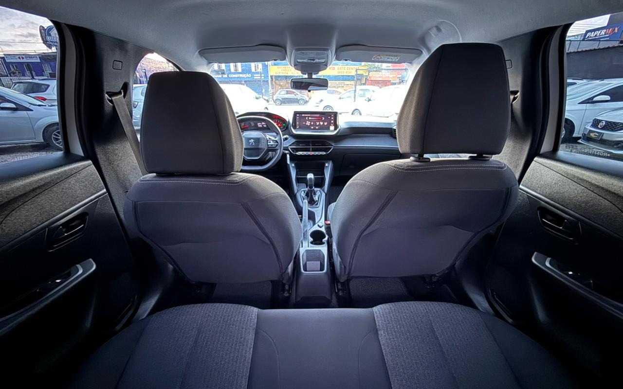 imagem-https://www.socarrao.com.br/sc-vehicle-images-prod/811598/1770730678631-V2hhdHNBcHAgSW1hZ2UgMjAyNi0wMi0wOSBhdCAxOC40MS40MS5qcGVn.jpeg