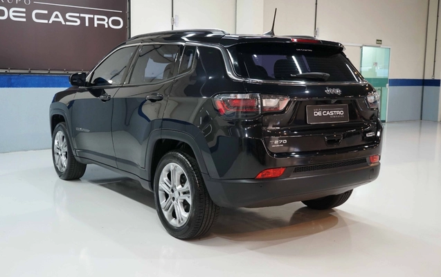 imagem-https://www.socarrao.com.br/sc-vehicle-images-prod/811697/1770731742530-MDcuanBn.jpg