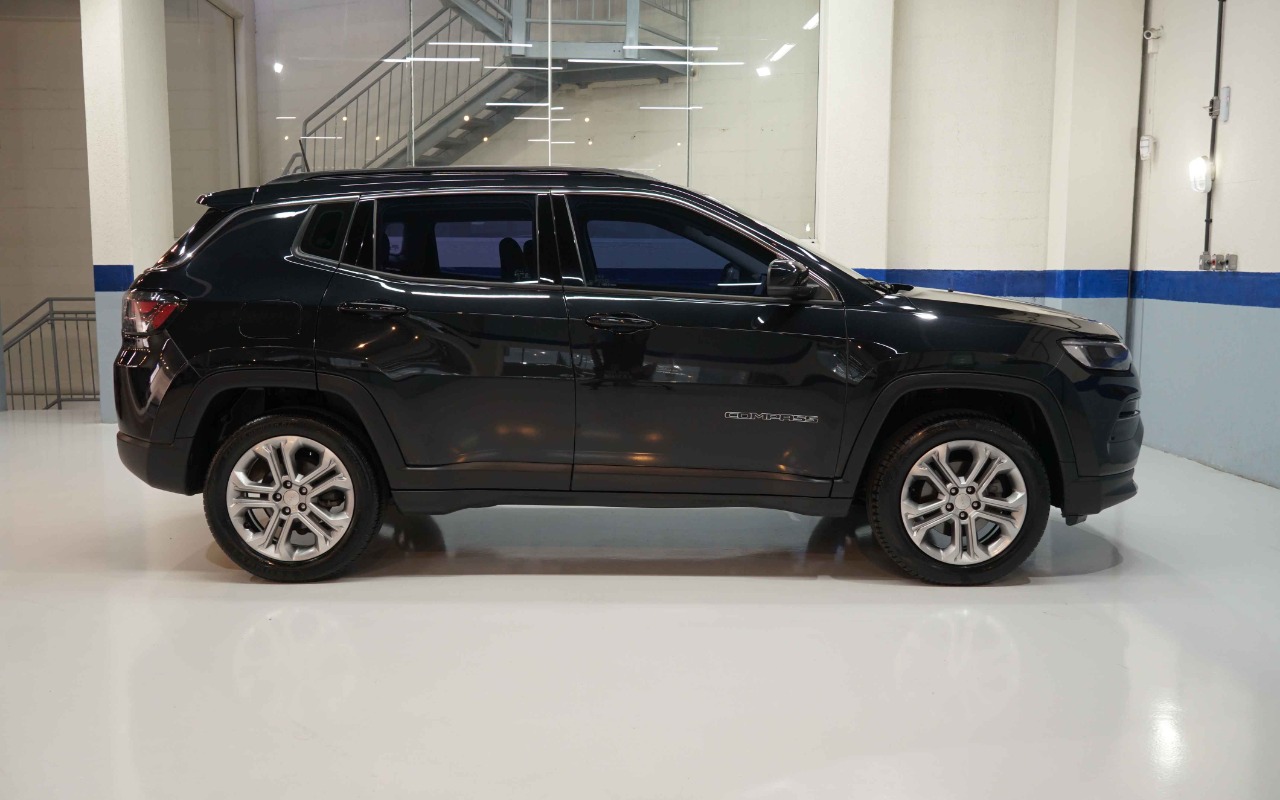imagem-https://www.socarrao.com.br/sc-vehicle-images-prod/811697/1770731742684-MDEuanBn.jpg
