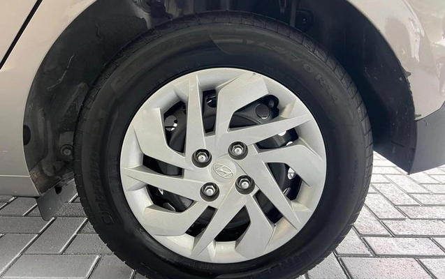 imagem-https://www.socarrao.com.br/sc-vehicle-images-prod/811818/1781191769213-7767822_14_B_4c2ab8d827.jpeg