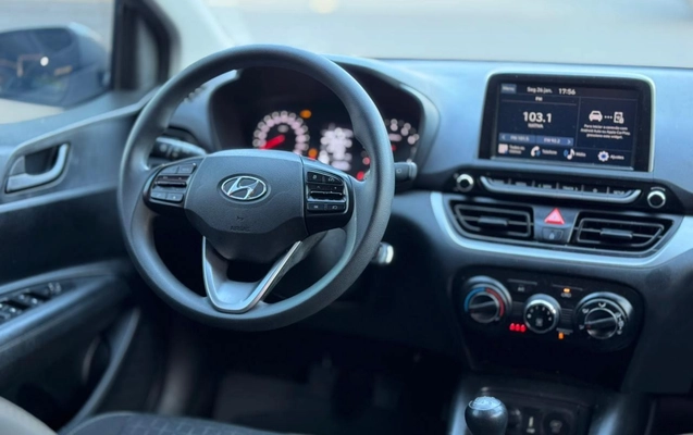 imagem-https://www.socarrao.com.br/sc-vehicle-images-prod/812503/1779737813690-f878c2604cd348b0958917e3fb72d368_1769516609108.jpeg