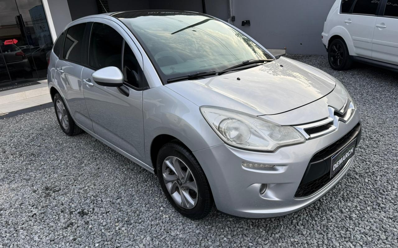 imagem-https://www.socarrao.com.br/sc-vehicle-images-prod/812523/1770741966319-V2hhdHNBcHAgSW1hZ2UgMjAyNi0wMi0wMiBhdCAxOC4xMy4zNyAoMSkuanBlZw.jpeg