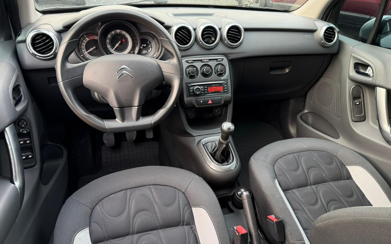 imagem-https://www.socarrao.com.br/sc-vehicle-images-prod/812523/1770741966582-V2hhdHNBcHAgSW1hZ2UgMjAyNi0wMi0wMiBhdCAxOC4xMy4zOCAoMikuanBlZw.jpeg