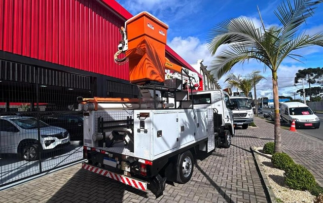 imagem-https://www.socarrao.com.br/sc-vehicle-images-prod/812859/1785428809377-7285709_1_B_7186c45aaf.jpeg