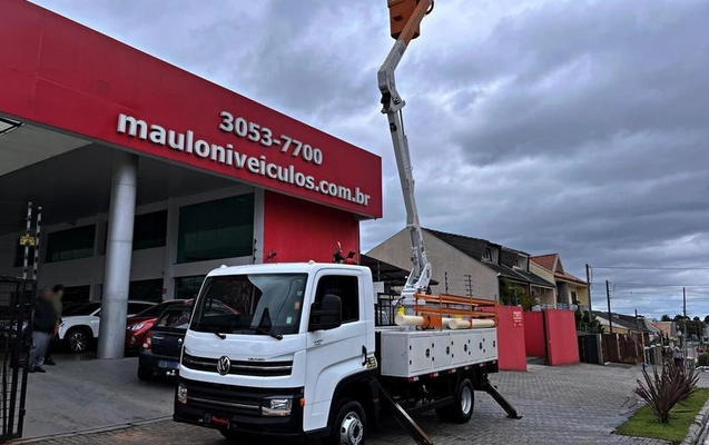 imagem-https://www.socarrao.com.br/sc-vehicle-images-prod/812871/1788535127348-7364136_0_B_be818b1ade.jpeg