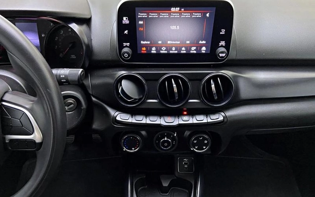 imagem-https://www.socarrao.com.br/sc-vehicle-images-prod/812890/1786109735713-7437934_7_B_13ff6734a2.jpeg