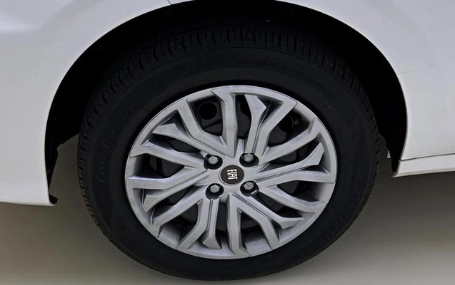 imagem-https://www.socarrao.com.br/sc-vehicle-images-prod/812890/1786109735717-7437934_9_B_e2b6c0e33b.jpeg