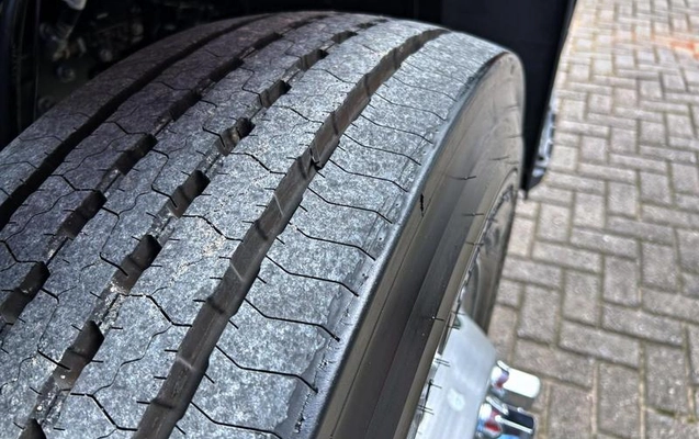 imagem-https://www.socarrao.com.br/sc-vehicle-images-prod/812895/1785428836848-7476391_12_B_987a989a90.jpeg