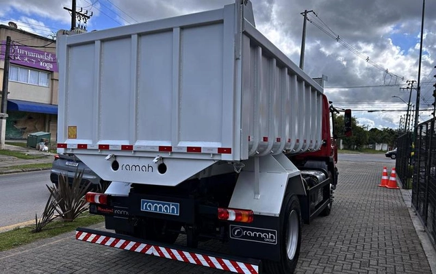 imagem-https://www.socarrao.com.br/sc-vehicle-images-prod/812897/1785960183820-7477816_1_B_b5fb203a5a.jpeg