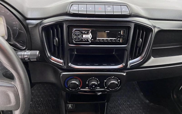 imagem-https://www.socarrao.com.br/sc-vehicle-images-prod/812936/1789669773417-7685916_10_B_8db236a751.jpeg