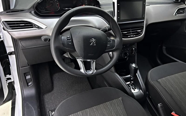 imagem-https://www.socarrao.com.br/sc-vehicle-images-prod/812960/1789497720161-7707597_2_B_89d6e80294.jpeg
