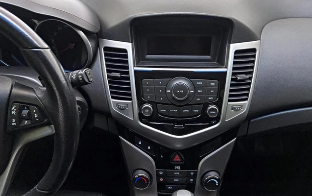 imagem-https://www.socarrao.com.br/sc-vehicle-images-prod/812990/1789671421653-7767276_6_B_07fe9450cb.jpeg
