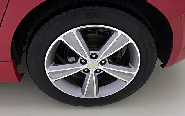 imagem-https://www.socarrao.com.br/sc-vehicle-images-prod/812990/1789671421661-7767276_12_B_052abb5630.jpeg