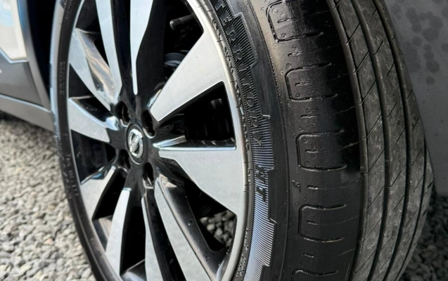 imagem-https://www.socarrao.com.br/sc-vehicle-images-prod/813040/1770745883411-V2hhdHNBcHAgSW1hZ2UgMjAyNi0wMi0wNyBhdCAwNy4xMC41NyAoMSkuanBlZw.jpeg