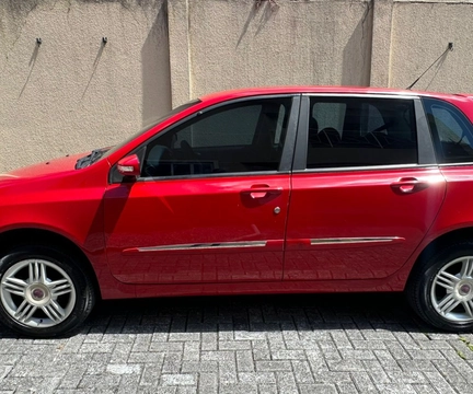 Fiat Stilo 2009 Vermelho — foto 1 de 3