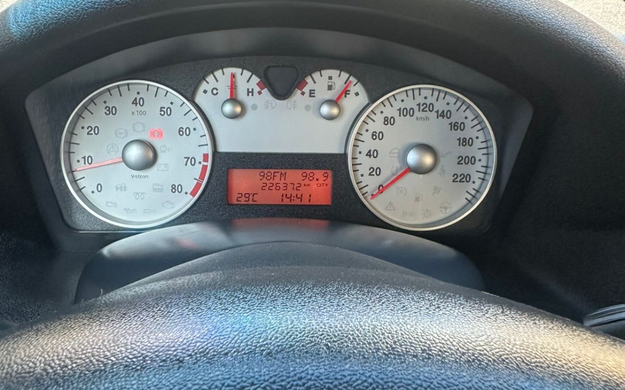 imagem-https://www.socarrao.com.br/sc-vehicle-images-prod/813421/1770747038967-V2hhdHNBcHAgSW1hZ2UgMjAyNi0wMi0xMCBhdCAxNC41OC4yMiAoMSkuanBlZw.jpeg