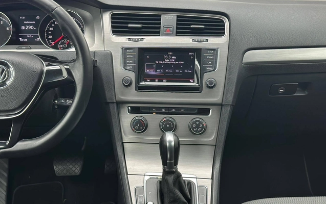 imagem-https://www.socarrao.com.br/sc-vehicle-images-prod/813838/1783100841650-c56f1027e516457f9856cb2d168bbf1a_1771501485956.jpg