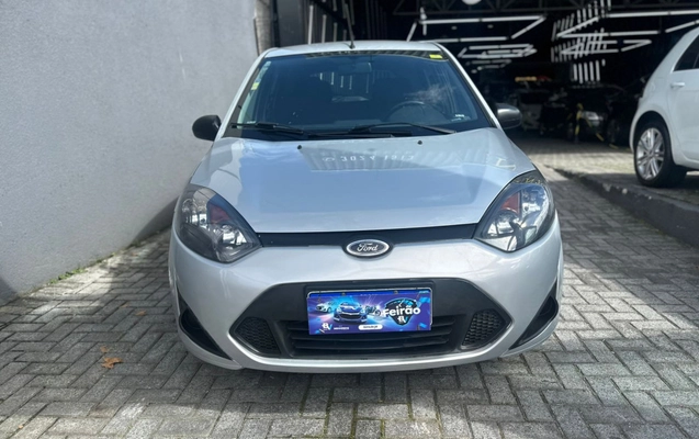 imagem-https://www.socarrao.com.br/sc-vehicle-images-prod/814703/1778982824859-vehicle_image_1769021912_787edaf08104826f2b0b725253706cfd.jpeg