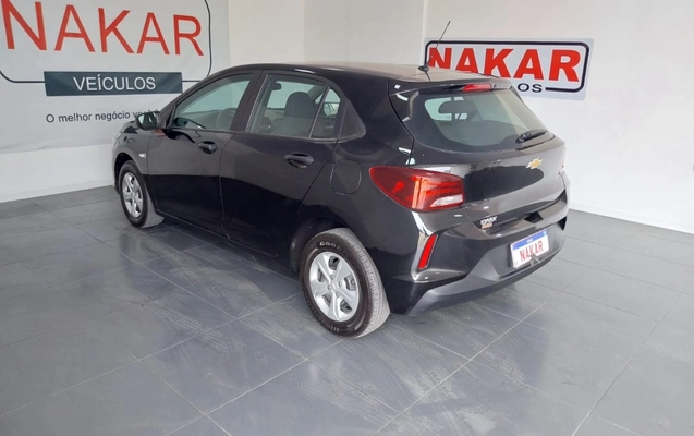 imagem-https://www.socarrao.com.br/sc-vehicle-images-prod/817792/1788441496545-Jlk5ERxZKrNCkZ3HFSGeKtffr2WDiNIE.jpg
