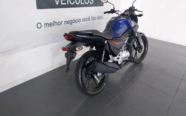 imagem-https://www.socarrao.com.br/sc-vehicle-images-prod/817844/1784223153839-hCLhQTKwHWbwMuvguPOqAI8xcDO7hwOZ.jpg