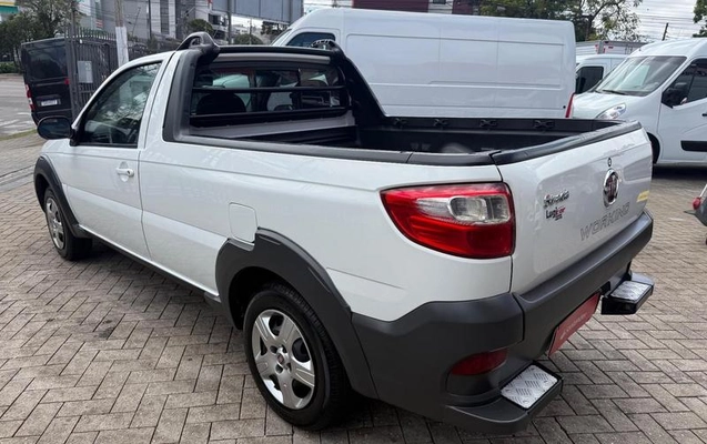 imagem-https://www.socarrao.com.br/sc-vehicle-images-prod/818014/1787765963419-7570794_2_B_68c8edc4dd.jpeg