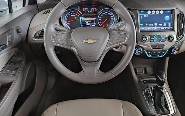 imagem-https://www.socarrao.com.br/sc-vehicle-images-prod/818495/1789590201237-7798995_2_B_11bf6e0412.jpeg