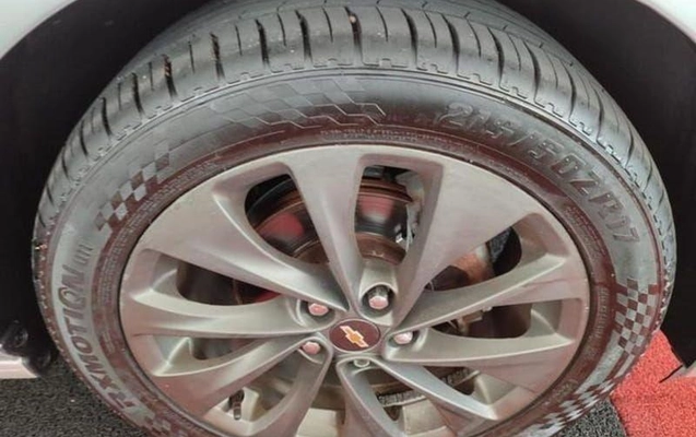 imagem-https://www.socarrao.com.br/sc-vehicle-images-prod/818495/1789590201248-7798995_10_B_86c192d66e.jpeg