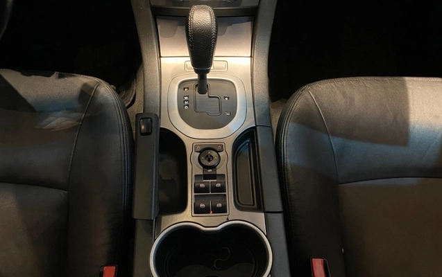 imagem-https://www.socarrao.com.br/sc-vehicle-images-prod/818693/1770819296789-9eleHfkeVMKoGbK5KVLPGSaCrOvAaJR9.jpg