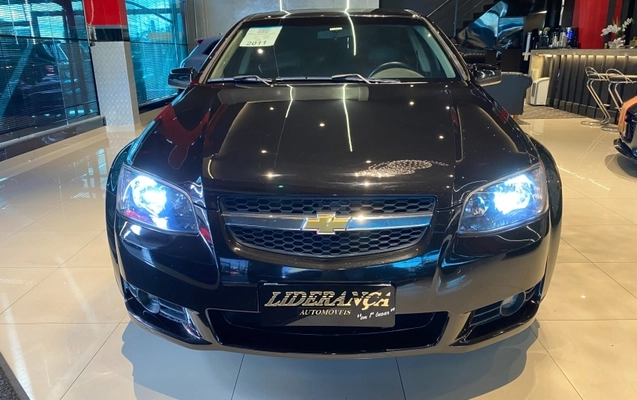 imagem-https://www.socarrao.com.br/sc-vehicle-images-prod/818693/1770819296789-giDawbboSL1T1vX0jT5dvGoMqAROLbHV.jpg