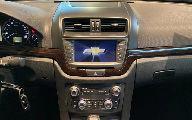 imagem-https://www.socarrao.com.br/sc-vehicle-images-prod/818693/1770819296789-vC87CSWAgbbmemsmrFIdifqWZnz3stmf.jpg