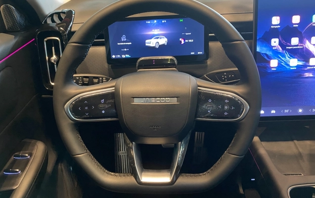 imagem-https://www.socarrao.com.br/sc-vehicle-images-prod/818714/1778092936115-UM1QuPP8lcE7zwIiiXTIWq9yerhf6oU8.jpg