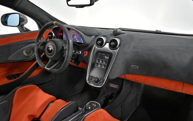 imagem-https://www.socarrao.com.br/sc-vehicle-images-prod/818790/1787576862365-7795137_4_B_5c3880c010.jpg