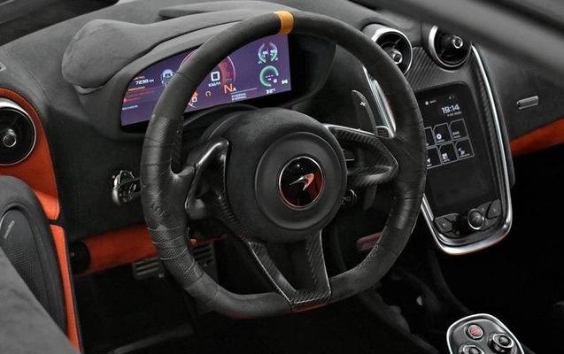 imagem-https://www.socarrao.com.br/sc-vehicle-images-prod/818790/1787576862370-7795137_9_B_6cc436ff3f.jpg