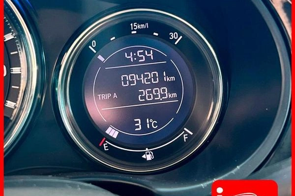 imagem-https://www.socarrao.com.br/sc-vehicle-images-prod/818903/1789066254981-7715743_12_B_ebf34cd1ff.jpg