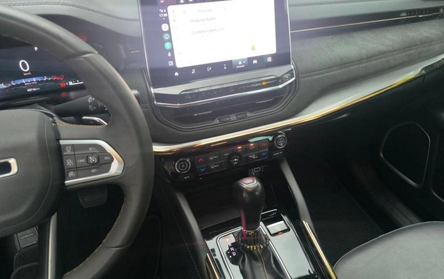 imagem-https://www.socarrao.com.br/sc-vehicle-images-prod/819041/1789417263747-7757736_5_B_c4c6a08d48.jpeg