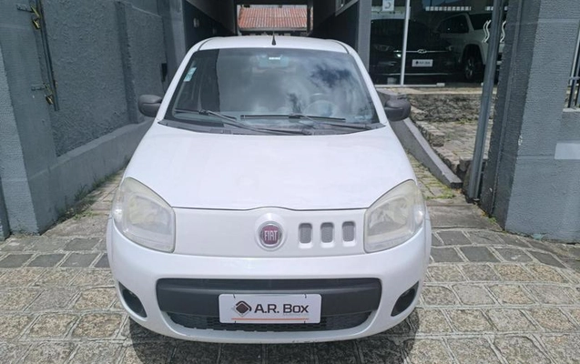imagem-https://www.socarrao.com.br/sc-vehicle-images-prod/819065/1782829603901-7601403_1_B_e67e4d340f.jpeg