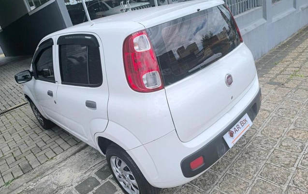imagem-https://www.socarrao.com.br/sc-vehicle-images-prod/819065/1782829603903-7601403_10_B_8e5206422a.jpeg