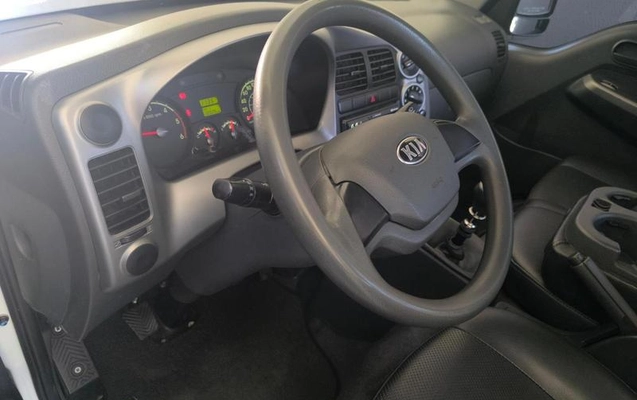 imagem-https://www.socarrao.com.br/sc-vehicle-images-prod/819152/1788982291703-7611572_8_B_4dd6281291.jpeg
