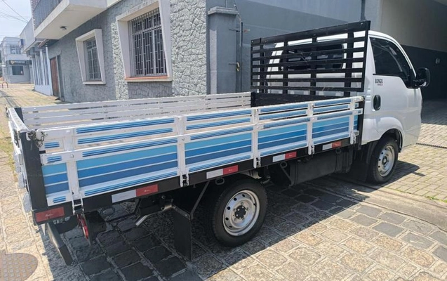 imagem-https://www.socarrao.com.br/sc-vehicle-images-prod/819152/1788982291706-7611572_10_B_032199d9f0.jpeg