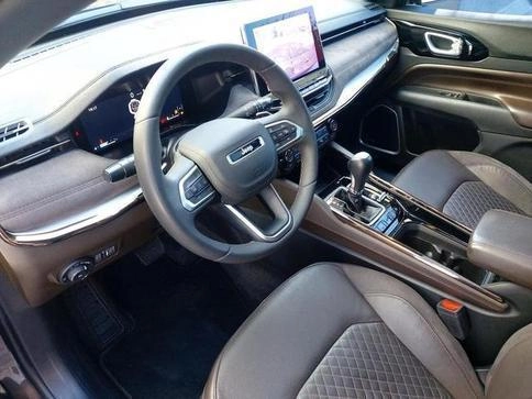 imagem-https://www.socarrao.com.br/sc-vehicle-images-prod/819160/1789417269434-5431197_9_B_fc181db8e8.jpeg