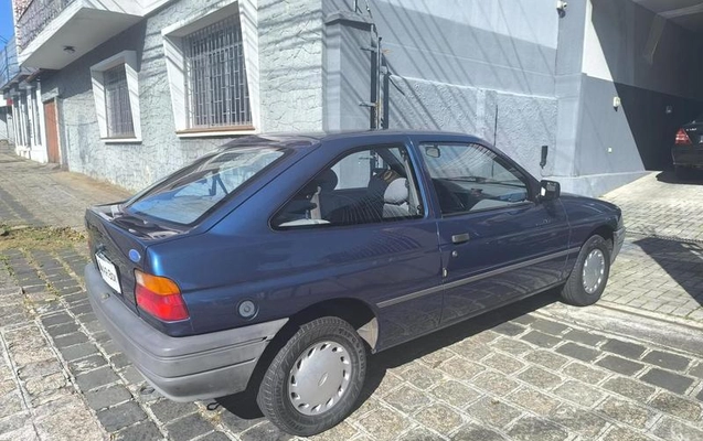 imagem-https://www.socarrao.com.br/sc-vehicle-images-prod/819186/1782229930104-7166947_2_B_6fe56ace05.jpeg