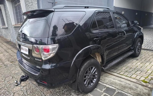 imagem-https://www.socarrao.com.br/sc-vehicle-images-prod/819192/1782829615582-6673471_2_B_3c72a4634c.jpeg