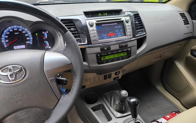 imagem-https://www.socarrao.com.br/sc-vehicle-images-prod/819192/1782829615592-6673471_9_B_e898a519ff.jpeg