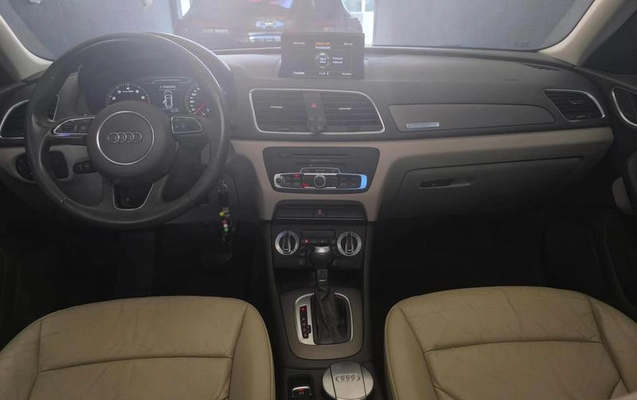 imagem-https://www.socarrao.com.br/sc-vehicle-images-prod/819240/1784656012584-7333637_15_B_b3bb10eca1.jpeg
